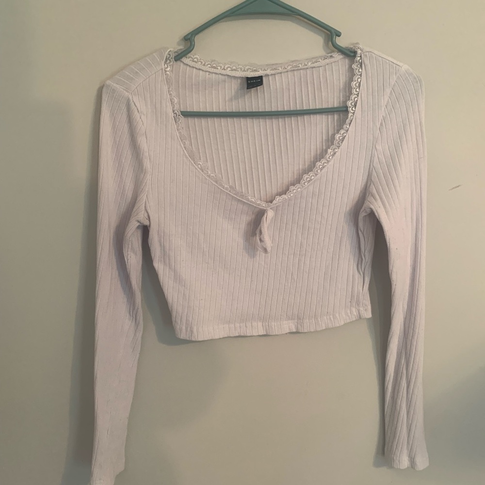 white long sleeve shein crop top size medium!!